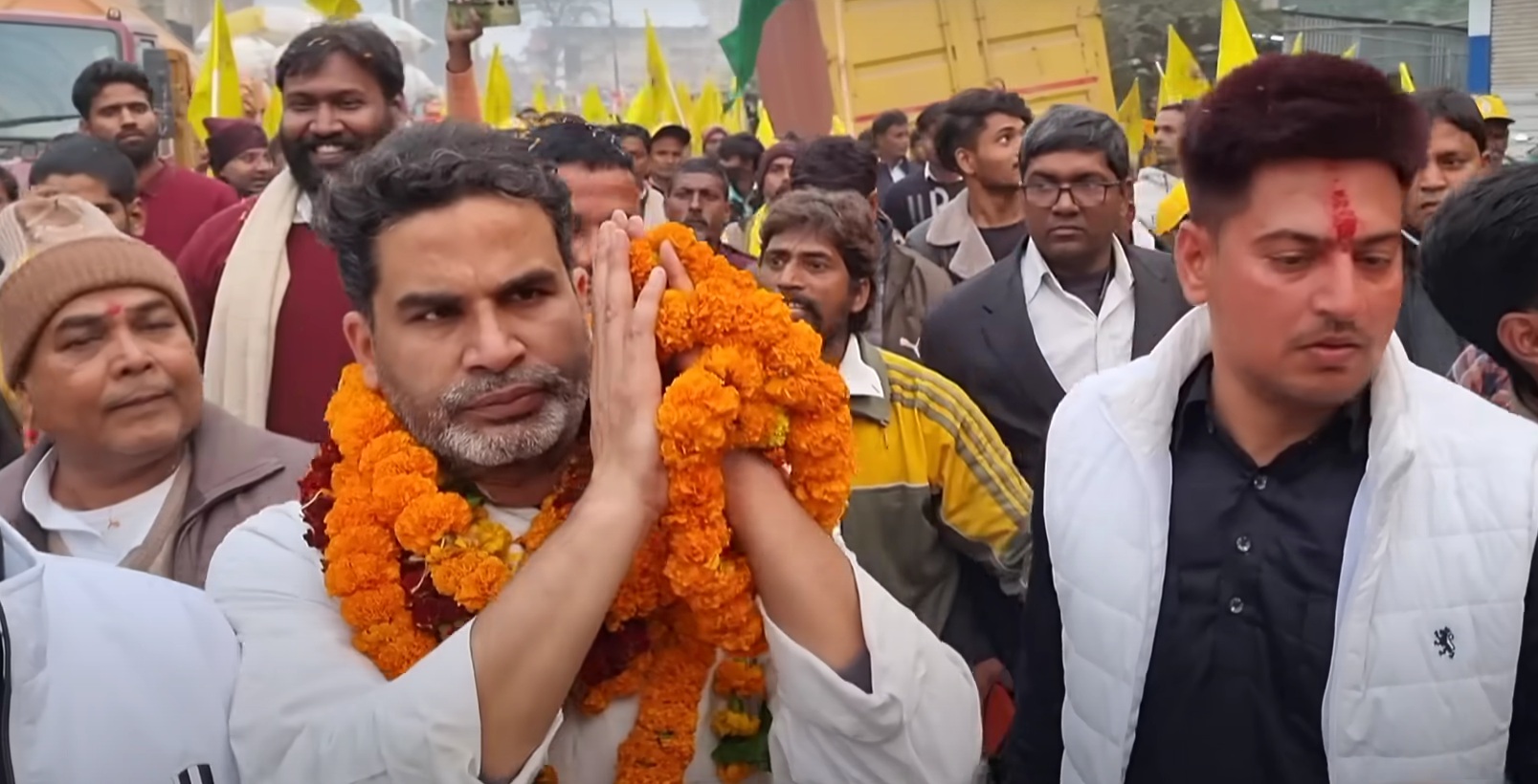 प्रशांत किशोर - संस्थापक, गंभीर मुद्रा में, आधुनिक भारतीय राजनीतिक रणनीतिकार